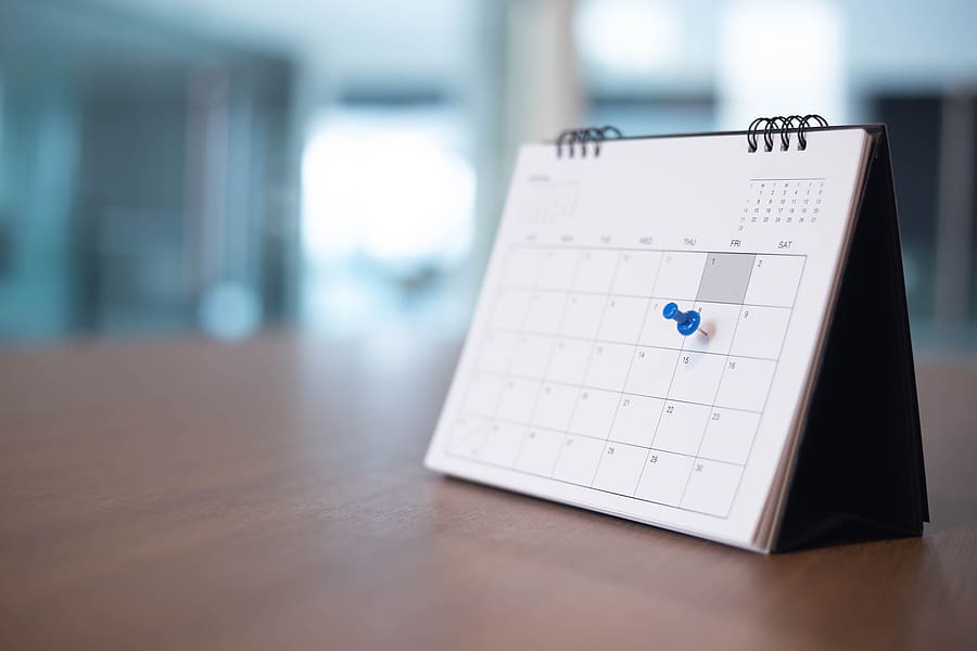 Calendar with a date pinned