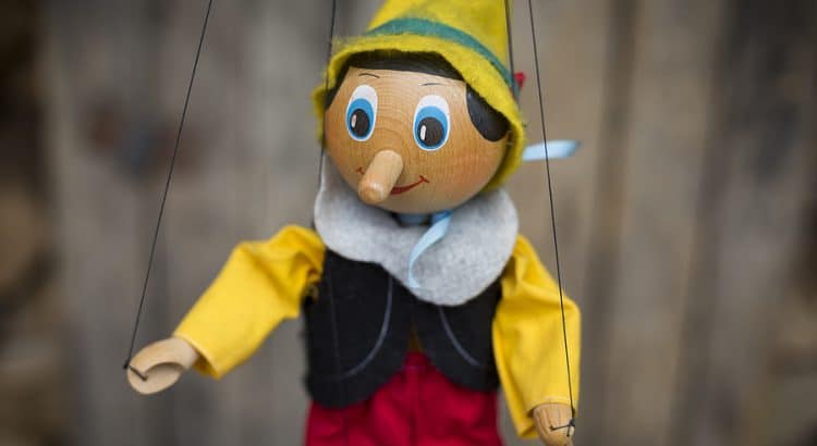 A Pinocchio pupett